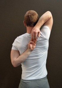 stretching triceps